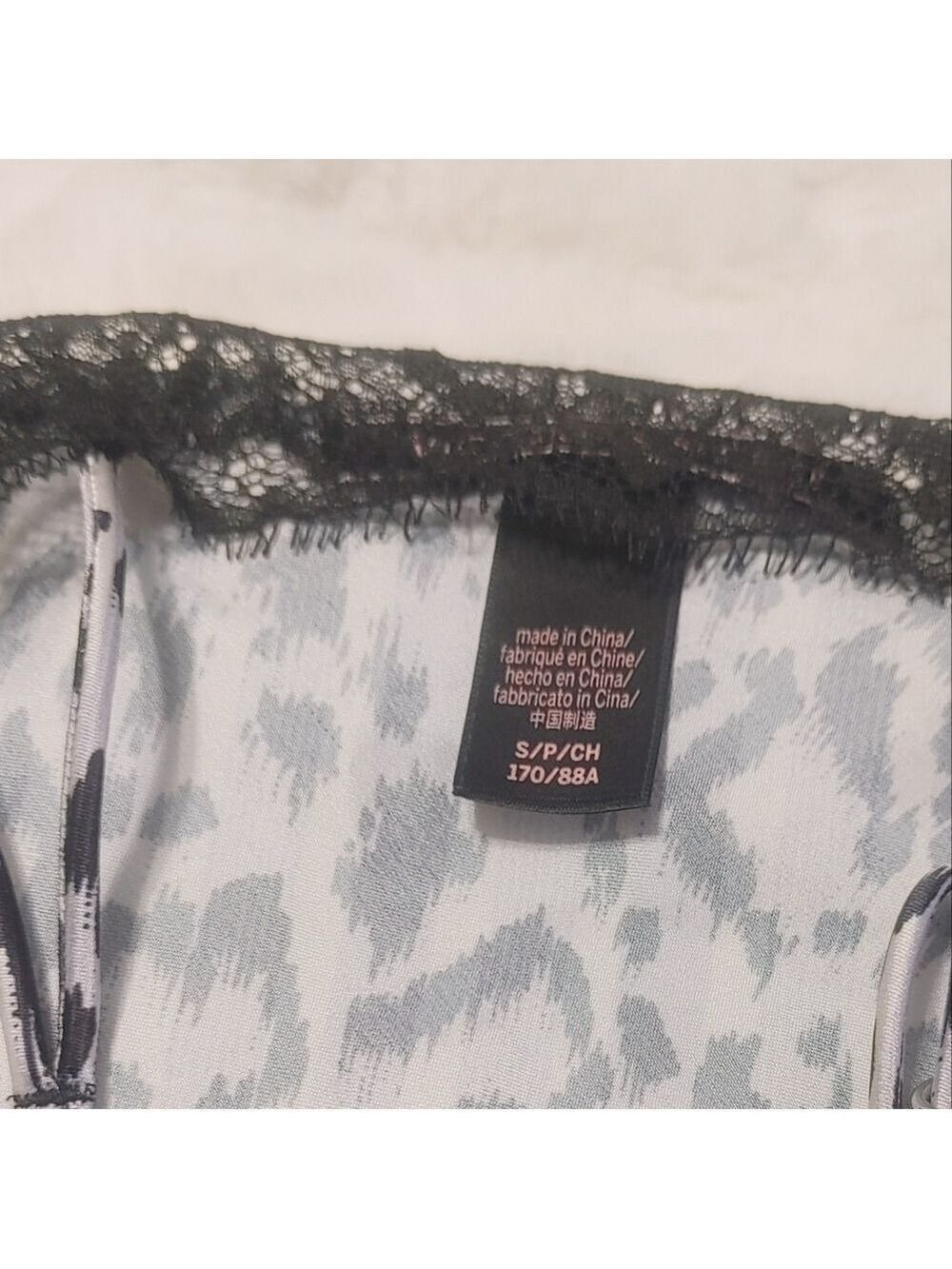 Women's Victoria's Secret Cami/Short Set Size S Light Purple, White & Black - Picture 9 of 12
